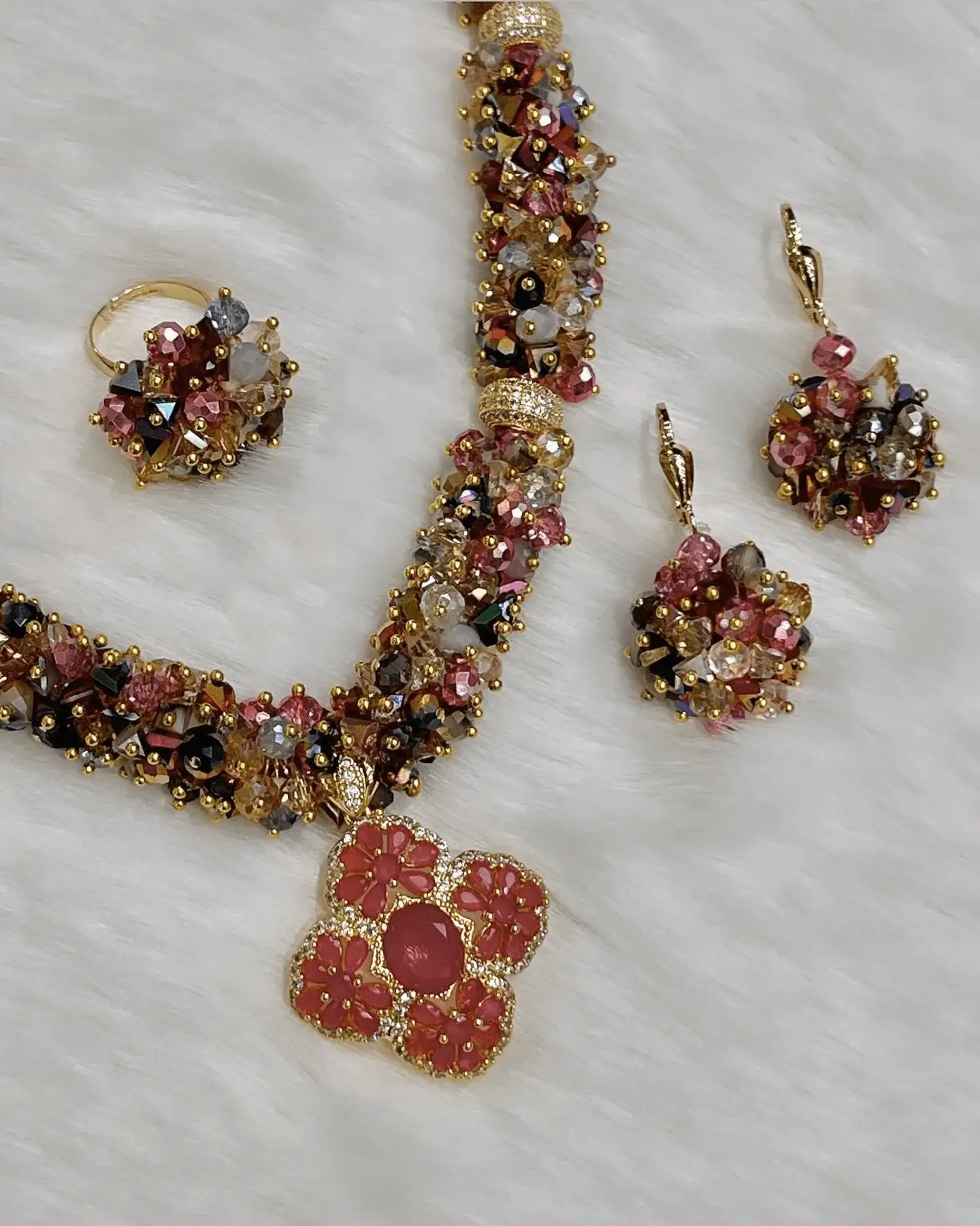 Metal Necklace For Women, Jewelry accessories Set.